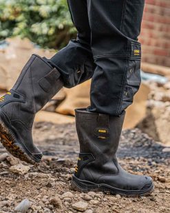 Rigger Boot